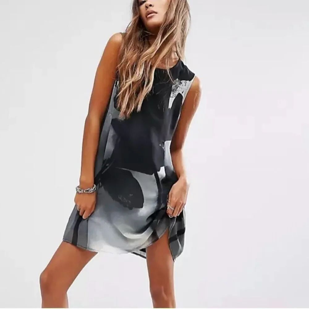 Religion Fade Skater Dress Black Grey Zipper Back Size Medium Sleeveless